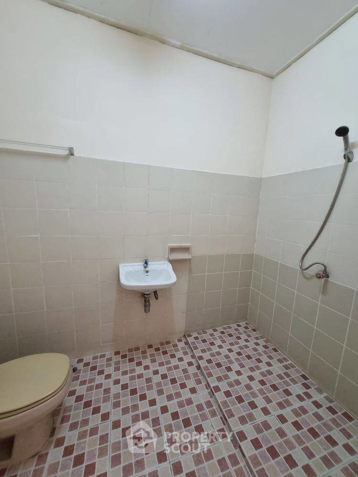 รูป ทาวน์เฮ้าส์ 4-ห้องนอน ใน บางบัวทอง (ID 2789792) - รูปที่ 9/9