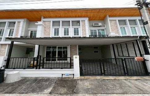 ให้ เช่า ทาวน์เฮ้าส์ หมู่บ้านโกลเด้นท์ทาวน์เขาตาโล พัทยาใต้ 68 ตรม 17 ตรว 4 ห้องนอน 2 ห้องน้ำ ห่างจากทะเลประมาณ 8 กล