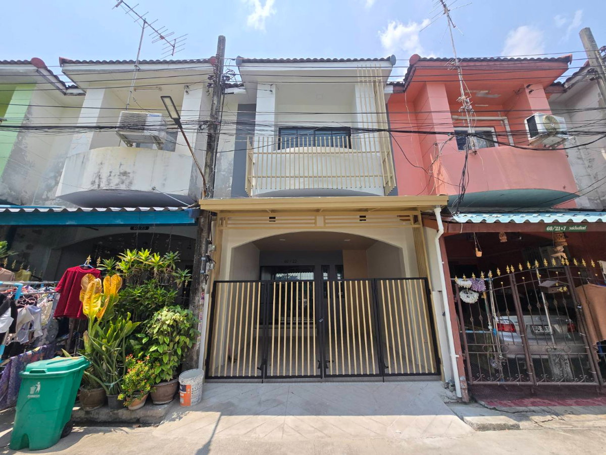 รูป ทาวน์เฮ้าส์ 2 ชั้น หมู่บ้านพีรวัส ซอยย่อย3  ซอยเพิ่มสิน 56 รีโนเวทใหม่ ทำเลดี เดินทางสะดวก พร้อมเฟอร์ฯ - รูปที่ 3/29