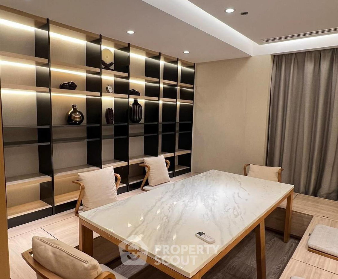 รูป คอนโด 3-ห้องนอน ที่ เลอ รัฟฟิเน่ สุขุมวิท 24 คอนโดมิเนียม ใกล้ BTS พร้อมพงษ์ (ID 2810161) - รูปที่ 11/15