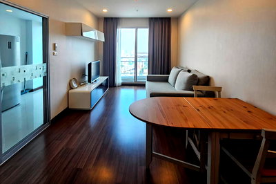 Condos for sale Silom and Sathorn Road : 🔥 For Sale  !! Supalai Lite Sathorn - Charoenrat, 2 bed, 2 bath, high floor 18++,!! Code C20250700068 furnished, ready to move in, Special Deal!!📣📣