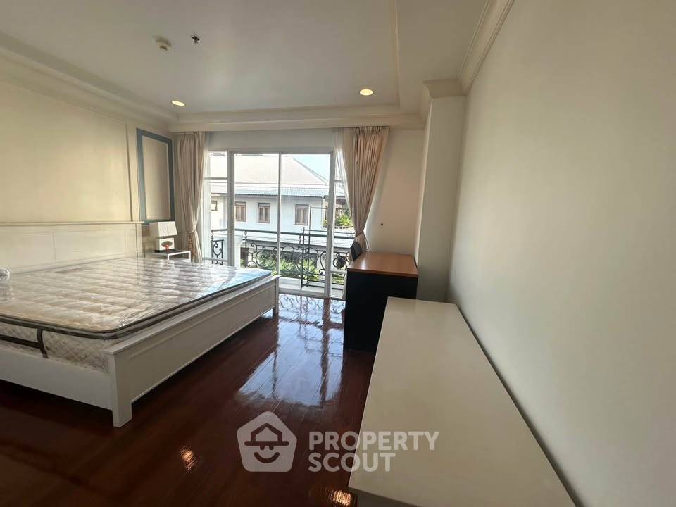 รูป คอนโด 3-ห้องนอน ที่ ลา วี ออง โรส เพลส คอนโดมิเนียม ใกล้ BTS ทองหล่อ (ID 2809835) - รูปที่ 6/14