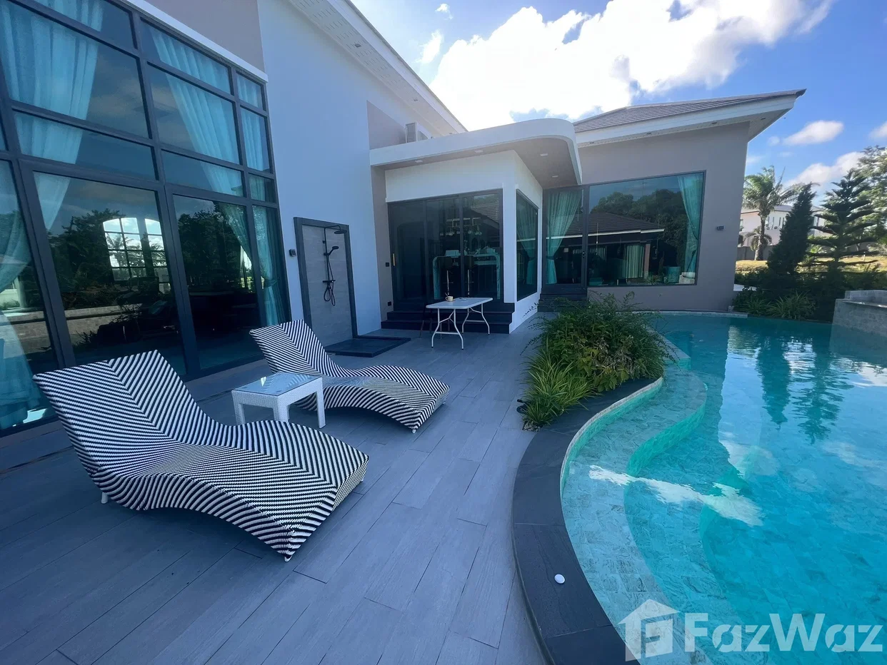รูป ขาย บ้านเดี่ยว 4 ห้องนอน ในโครงการ ฮอร์สชู พอยท์ รีสอร์ท 6187030 - รูปที่ 7/8