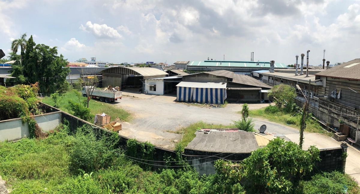 รูป WS7159 🏭 โกดัง / โรงงานให้เช่า ทำเลปู่เจ้าสมิงพราย ใกล้ท่าเรือ & ถนนสุขุมวิท 🚛 พื้นที่สีม่วง เช่าเพียง  400,000 บาท/เดือน - รูปที่ 2/13
