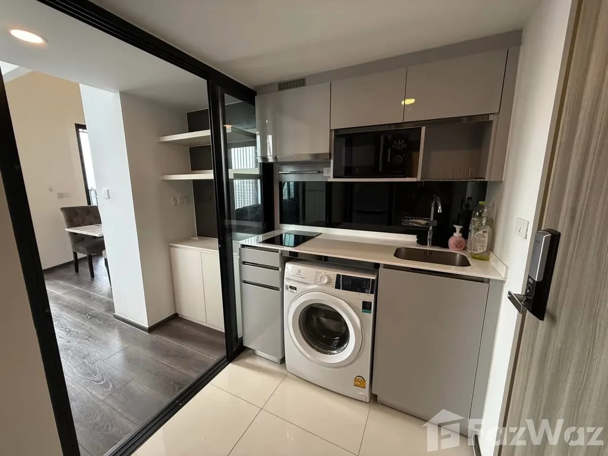 picture For Sale: Knightsbridge Space Ratchayothin | Corner Duplex 6189665 - 3/15