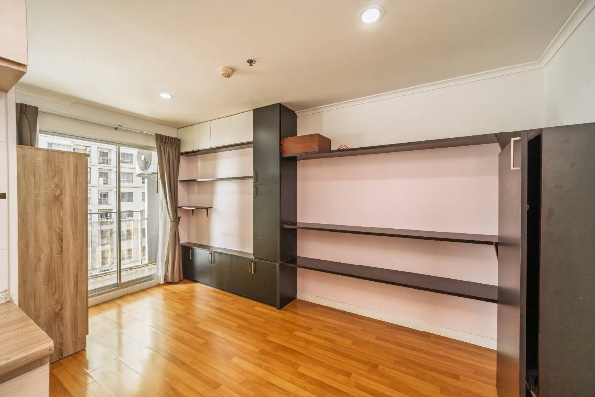 รูป ขายคอนโดวิวสวยริมน้ำ ราคาถูกสุกในโครงการ Lumpini Park Riverside Rama 3 (ลุมพินี พาร์ค ริเวอร์ไซด์ พระราม 3) เหมาะทั้งอยู่เองและลงทุน - รูปที่ 3/7