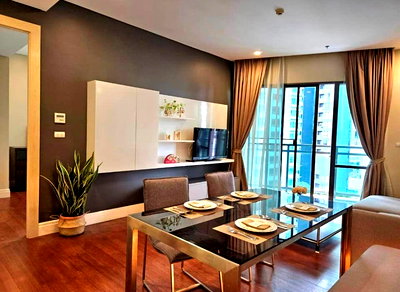 Condos for rent : Beautiful and spacious 1 bedroom condo for rent in Phrom Phong at Bright Sukhumvit 24