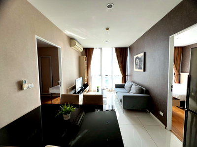 Condos for sale : Condo for sale at **Estella Ekkamai**, located on Sukhumvit 63 (Ekkamai). Fully furnished and ready to move in.