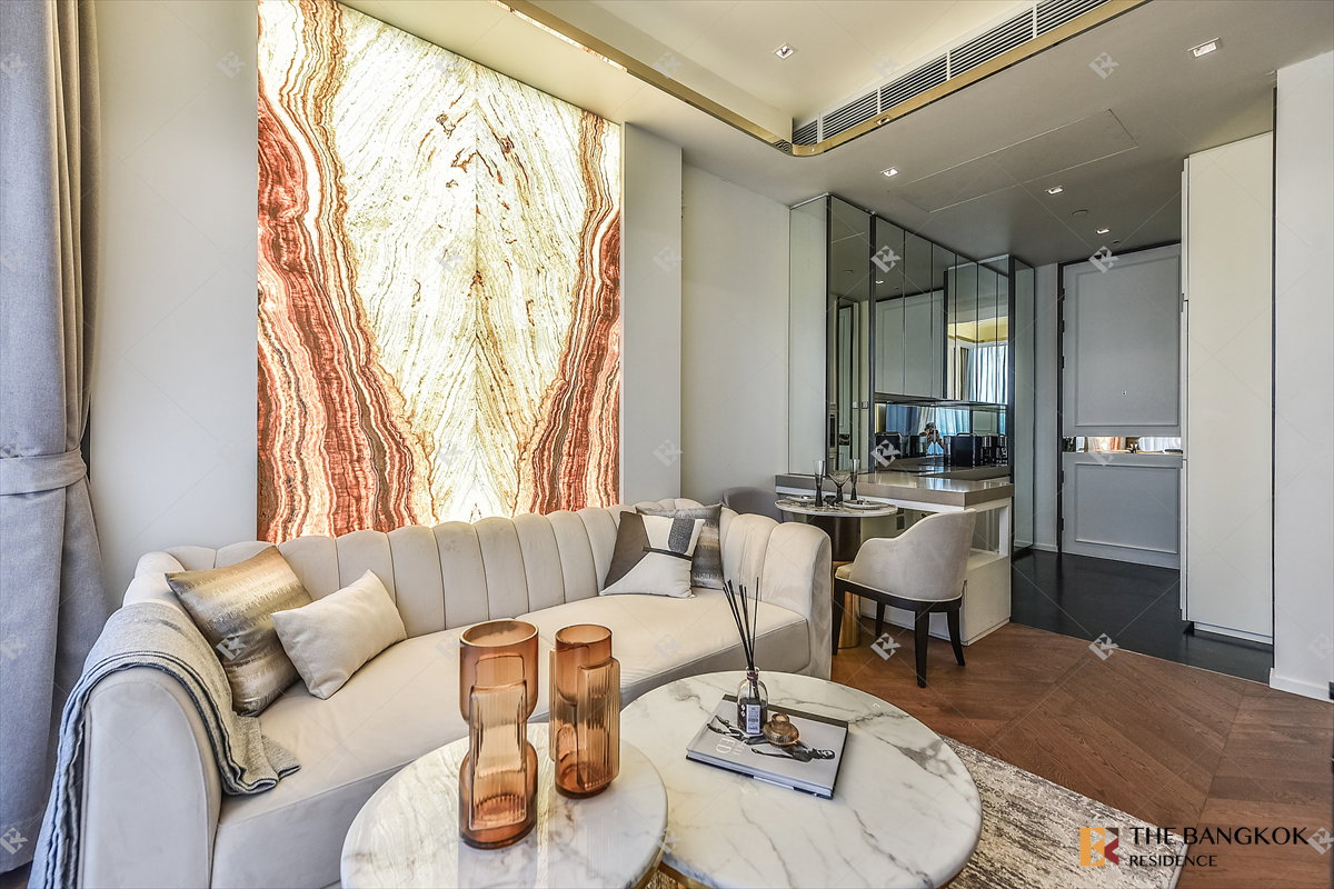 รูป  เช่าคอนโด ✨ 28 Chidlom ใกล้ BTS ชิดลม 1นอน 44ตรม 55k ห้องสวย รีโนเวท ✨  - รูปที่ 2/9