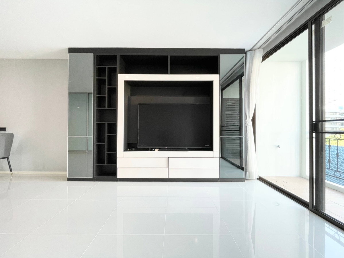 รูป For Rent : Pearl Residences Sukhumvit 24 (1bed) 54.96 sq.m. 35,000 THB Tel. 0924235675 Cate - รูปที่ 7/14