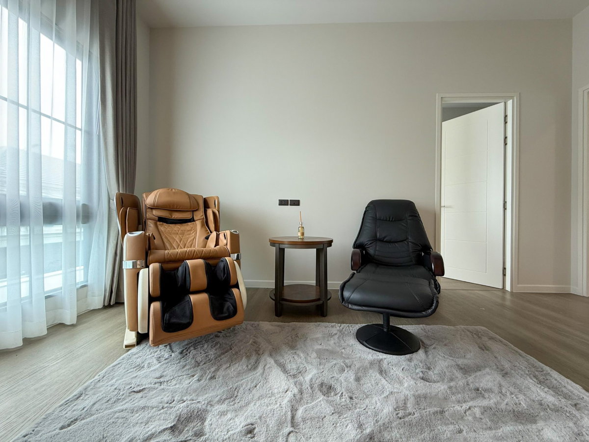 picture Luxury house for rent Setthasiri Bangna KM.10 - 10/24
