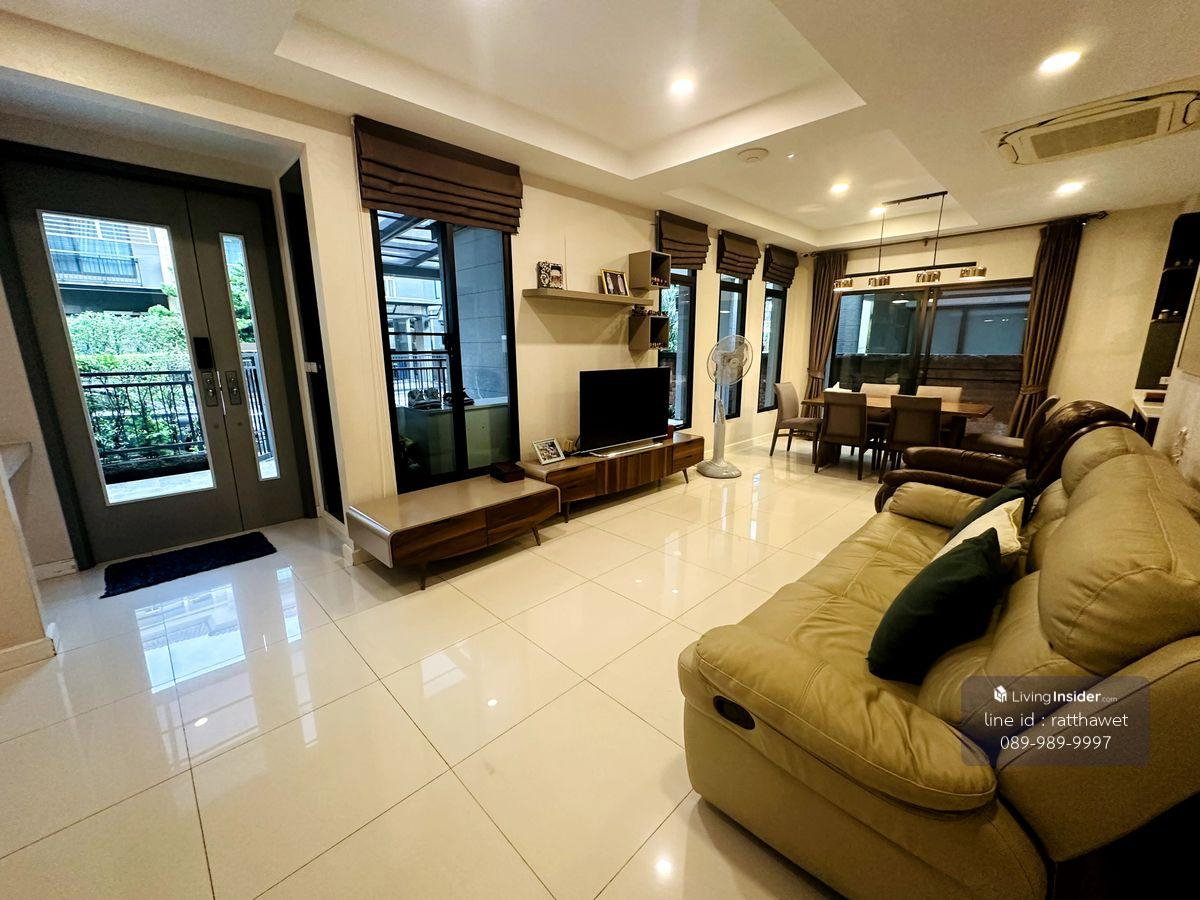 รูป P0671/ขายบ้านหรู 3 ชั้น | พัฒนาการ 38 (ใกล้ทองหล่อ) บ้านสวยพร้อมอยู่ ฟังก์ชันจัดเต็ม พร้อมเฟอร์นิเจอร์บิวท์อินทั้งหลัง - รูปที่ 10/23