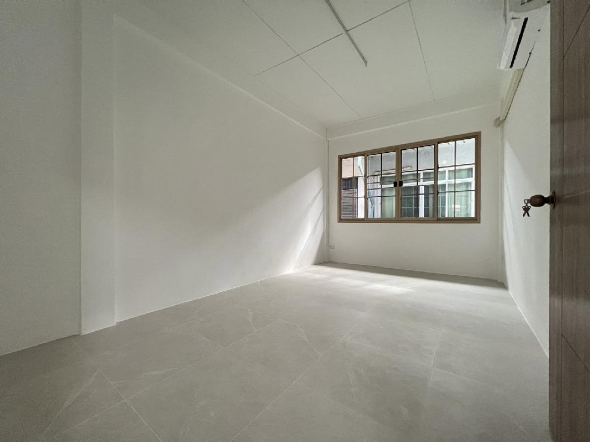 รูป WS7154 🔥 บ้านเช่ารัชดาซอย 3 ใกล้ Central Plaza Grand Rama 9 & MRT พระราม 9 🔥เพียง 35,000 บาท/เดือน - รูปที่ 14/19