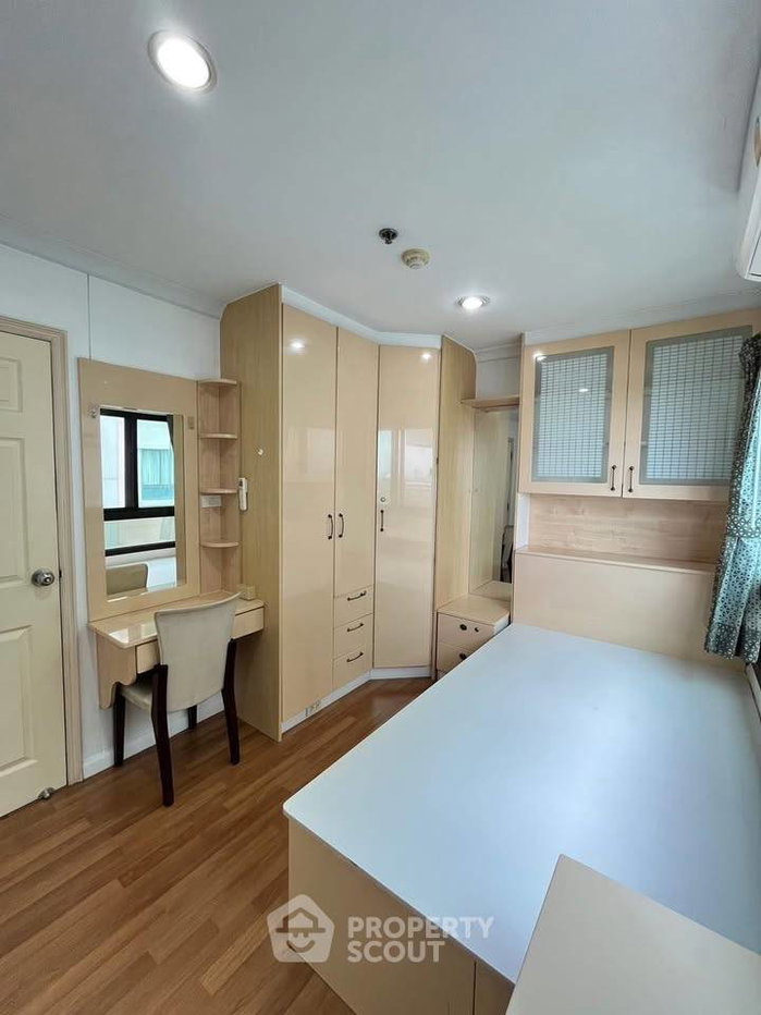 รูป คอนโด 2 ห้องนอน ชั้น 27 ขายที่ Lumpini Place Narathiwat-Chaopraya (ID 2808234) - รูปที่ 8/14