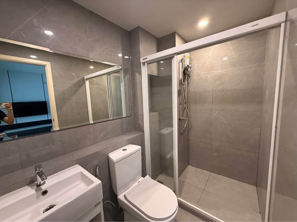 picture R2973 Condo ForRent Blue Phahonyothin 35 - 9/11