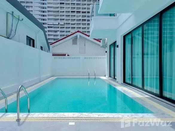 รูป วิลล่าให้เช่า 5 ห้องนอน ในโครงการ หมู่บ้านแกรนด์คอนโดเทล 5873237 - รูปที่ 2/17