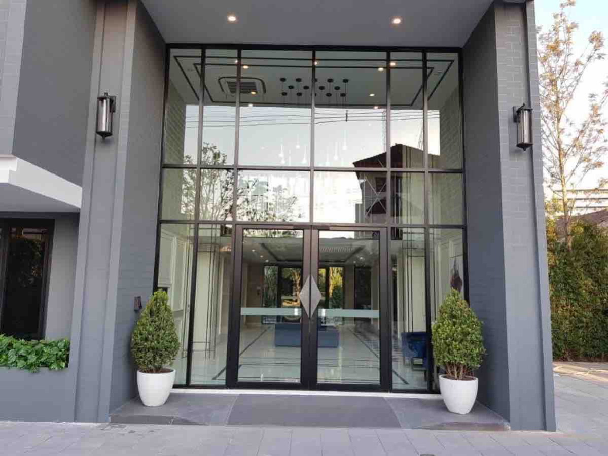 รูป  ขายด่วน! คอนโด  ห้องมุม วิวสวย ทำเลดี The Tree ลาดพร้าว 15 ห้องมุม สภาพใหม่ ใกล้ MRT ลาดพร้าว - รูปที่ 16/28