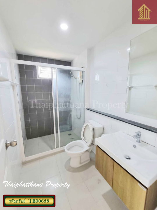 รูป เดอะวิลเลจ บางนา-วงแหวน 2 ทาวน์โฮมหลังริม ฟังก์ชันบ้านเดี่ยว ใกล้เมกา บางนา - รูปที่ 10/12