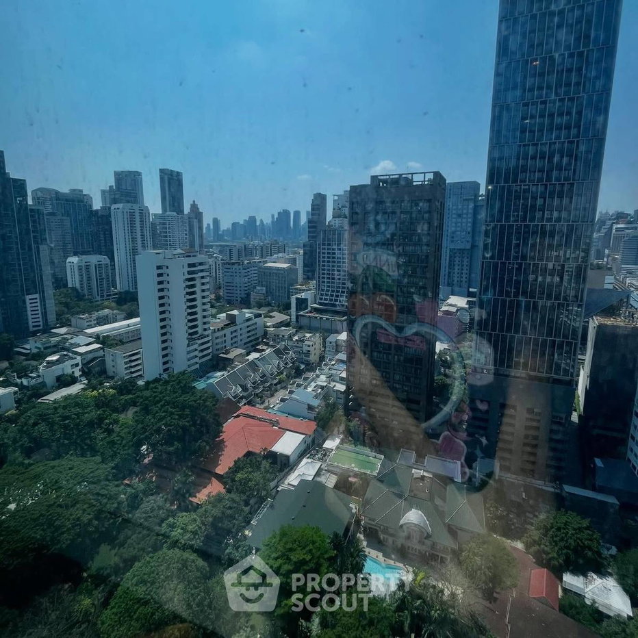 รูป คอนโด 2-ห้องนอน ที่ ดิ แอดเดรส สุขุมวิท 28 ใกล้ BTS พร้อมพงษ์ (ID 2760408) - รูปที่ 10/20