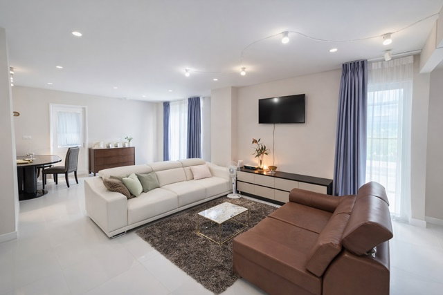 รูป ถนนเทียนทะเล24-30 103 ตร.ว. ขนส่งพื้นที่1 2.37กม คฤหาสน์ บ้านเดี่ยว 2 ชั้น 4 นอน 3 น้ำ ตลาดบางขุนเทียน 3กม.รร.ทวีธาภิเศก 2 2.2 กม. - รูปที่ 6/8