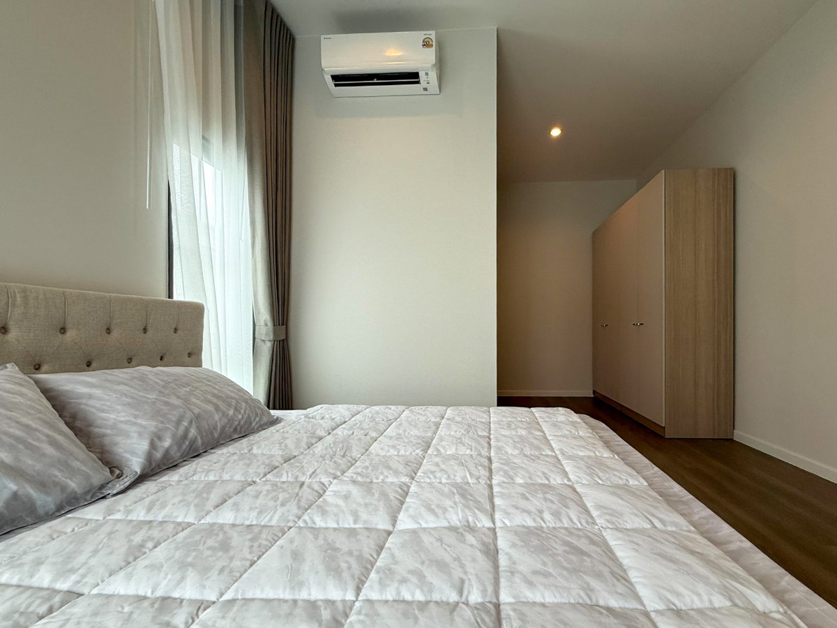 picture Luxury house for rent Setthasiri Bangna KM.10 - 16/24