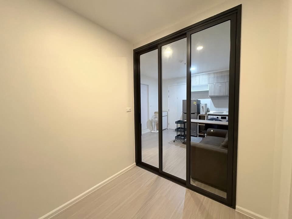 picture Denim                       Jatujak - 4/9