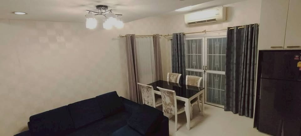 picture R2975 TownHome For Rent The Connect Onnut 2 - 35/41