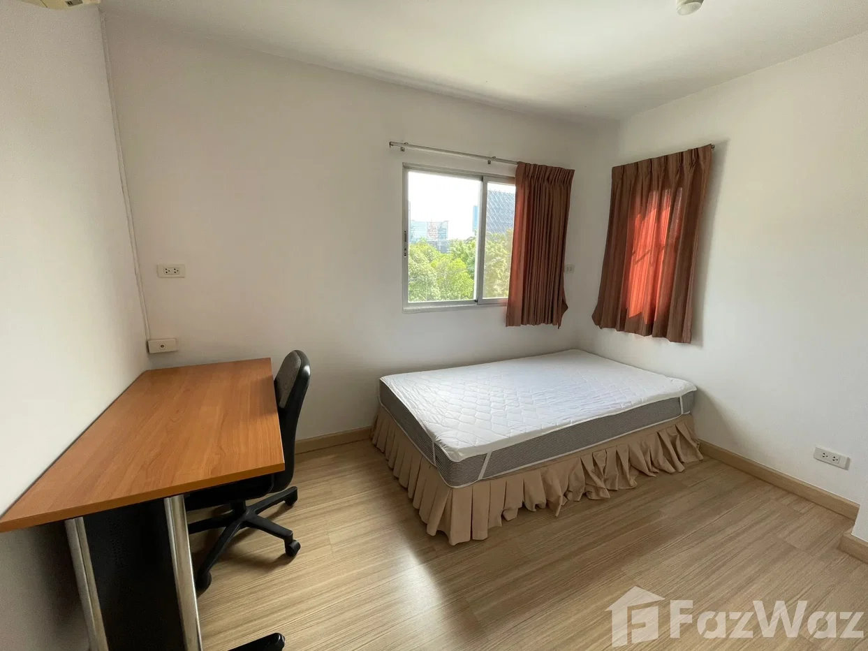 picture . 1886034 - 8/18