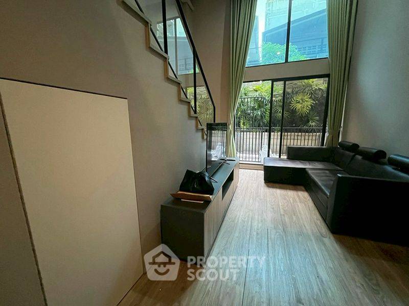 รูป คอนโด 1-ห้องนอน ที่ บลอสซั่ม คอนโด สาทร-เจริญราษฎร์ ใกล้ BTS สุรศักดิ์ (ID 2443434) - รูปที่ 1/9