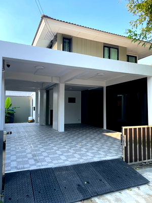 เช่าบ้านเดี่ยว ม.อีสเทิร์นเอเชีย : เช่า ขายบ้านเดี่ยว 2 ชั้น หมู่บ้านคณาสิริ วงแหวนลำลูกกา 51 ตร.ว. คลอง 5 ธัญบุรี ใกล้ฟิวเจอร์พาร์ครังสิต 