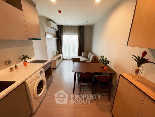 picture 2-BR Condo at Life Sukhumvit 62 near BTS Bang Chak (ID 2810129) - 2/9