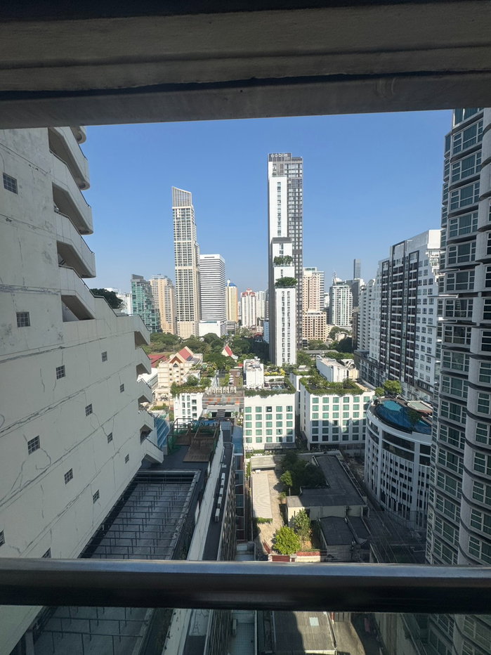 picture  For Rent  Sukhumvit Suite   22,000 - 4/8