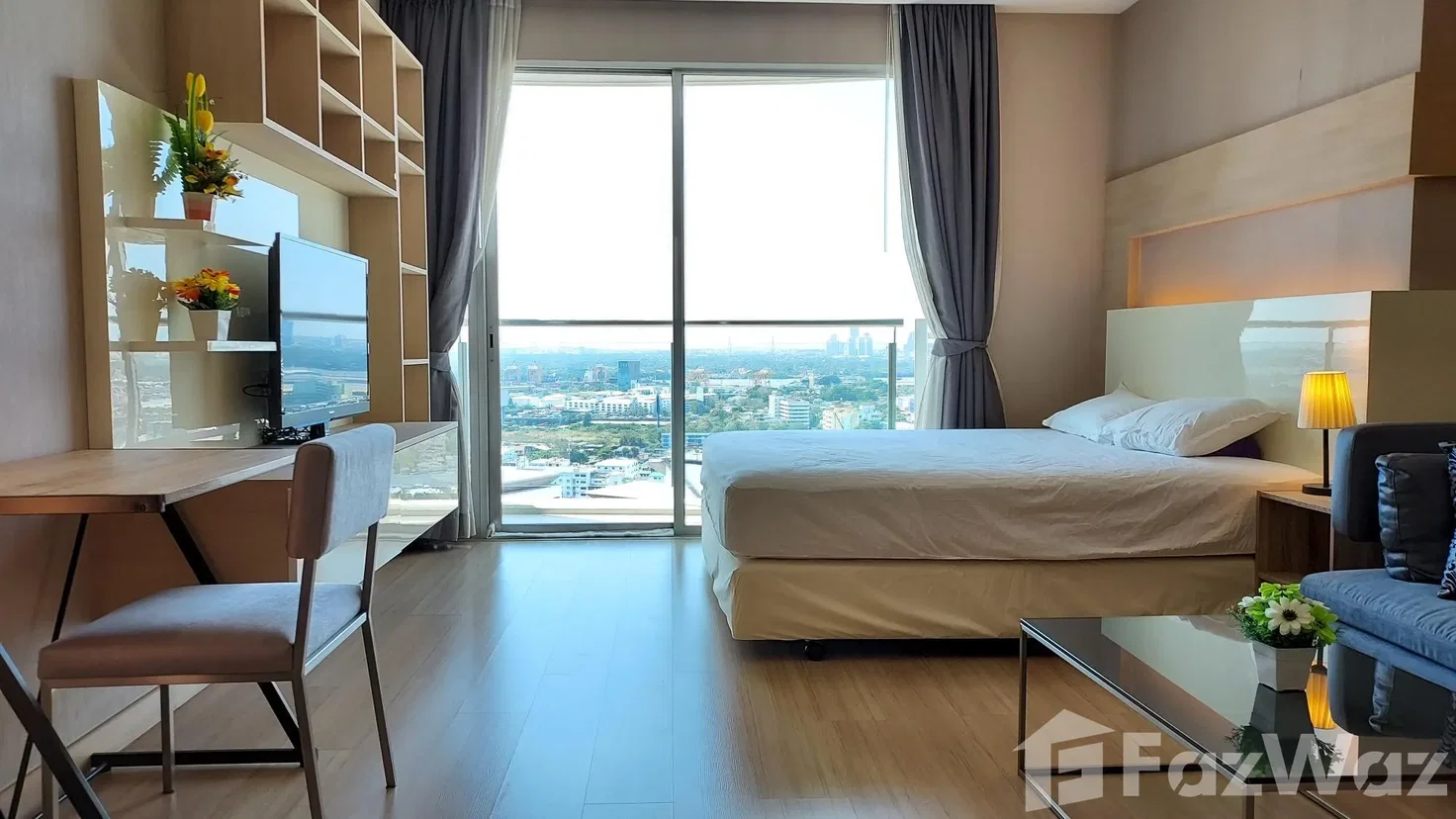picture Studio unit on high floor with unblocked view 6187122 - 4/5