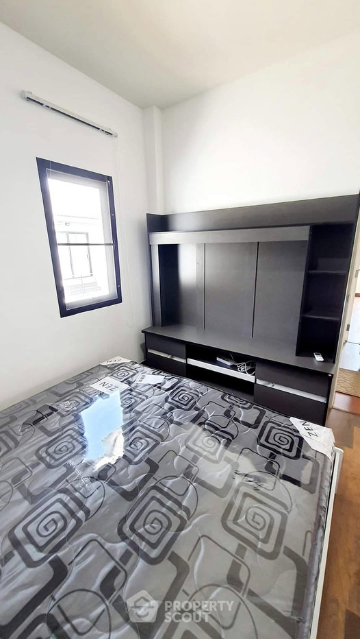 รูป วิลล่า 3-ห้องนอน ที่ อุไรวรรณ พาร์ค วิว ใกล้ เมืองพัทยา (ID 1496769) - รูปที่ 4/18