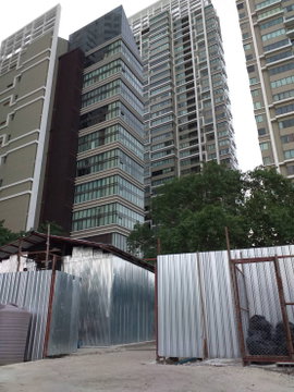 ห้องพักคนงานแบ่งให้เช่าใจกลางสุขุมวิท 24