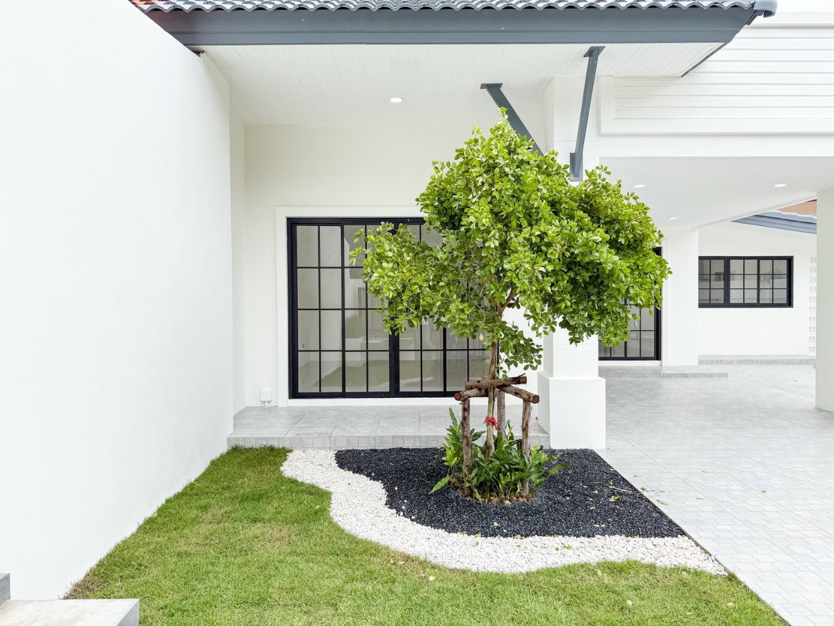 รูป บ้านเดี่ยวทำเลถลาง วิวสวน ไม่ชนใคร พร้อมอยู่ - รูปที่ 45/50