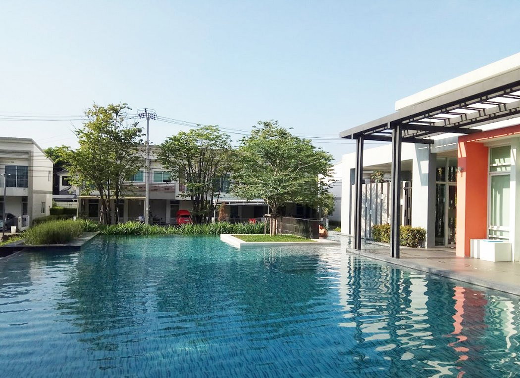 รูป Call : 089-926-7665 หมู่บ้านฮาบิทาวน์ วัชรพล ให้เช่าทาวน์โฮม 2 ชั้น 25 ตารางวา 3 ห้องนอน 2 ห้องน้ำ ถนนเมนติดสวน ใกล้ทางด่วนรามอินทรา-อาจณรงค์ - รูปที่ 9/13