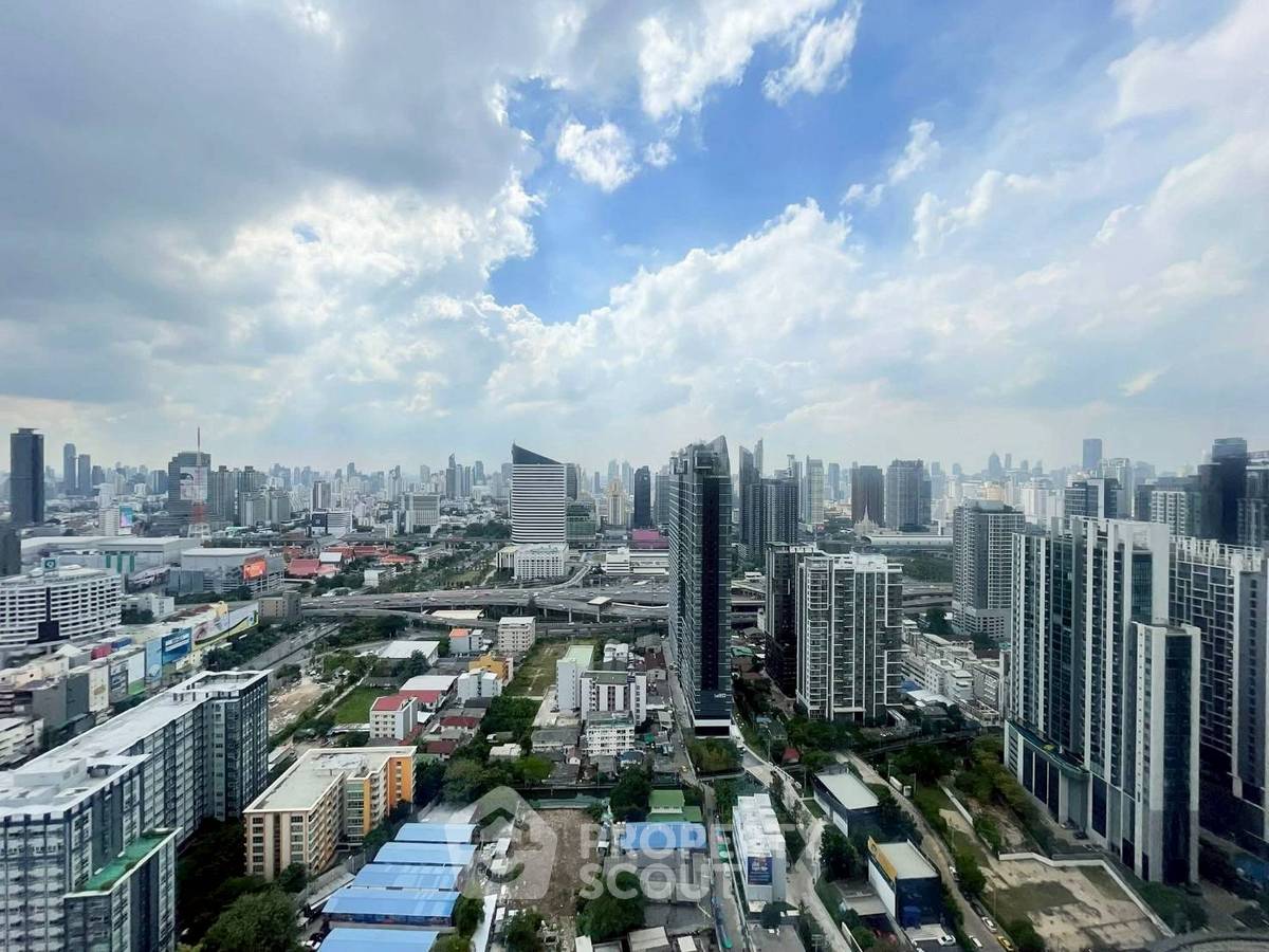 รูป คอนโด 1-ห้องนอน ที่ วันไนน์ไฟว์ อโศก - พระราม 9 ใกล้ MRT พระราม 9 (ID 2798181) - รูปที่ 10/11