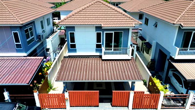 บ้านแฝด สถานีขนส่งชลบุรี : ขายบ้านแฝดสไตล์บ้านเดี่ยว หมู่บ้านศุภาลัยวิลล์ ชลบุรี