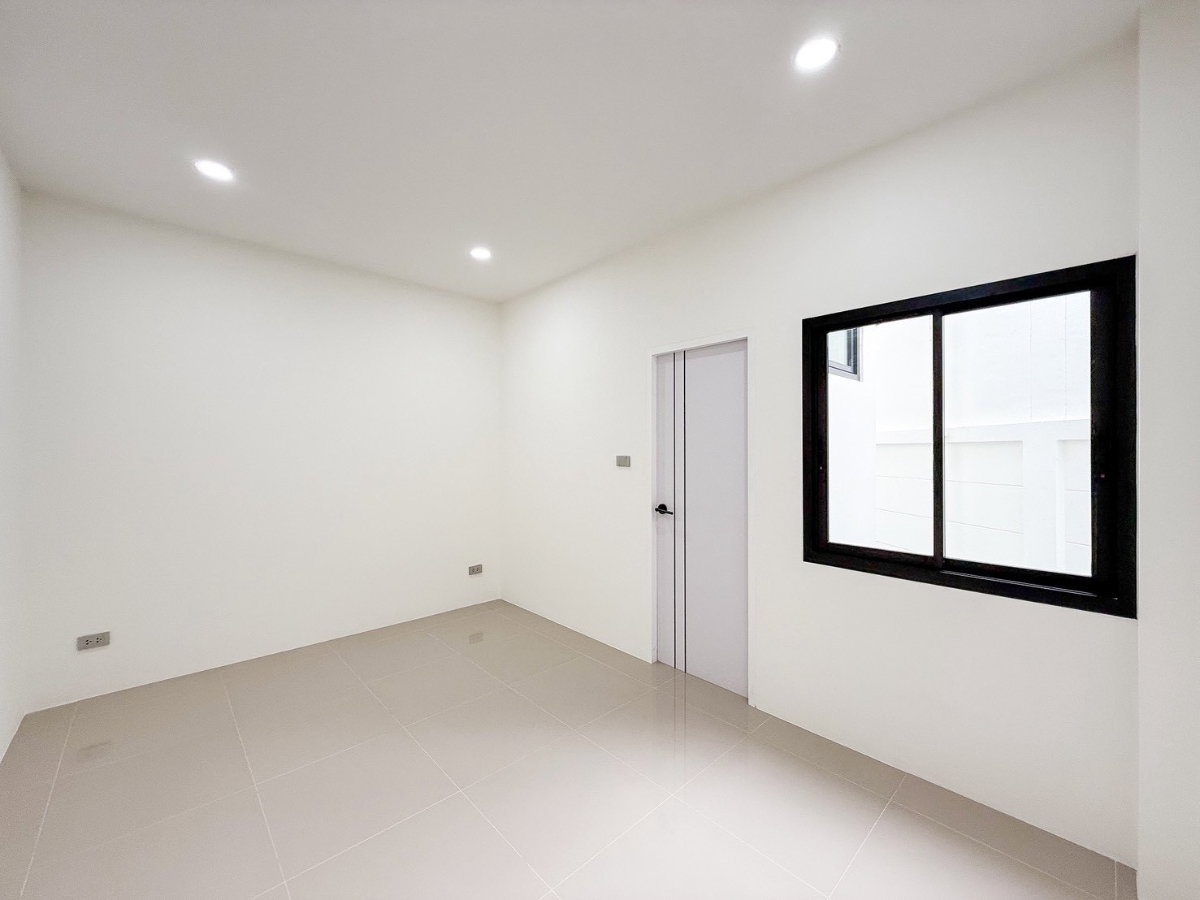 รูป บ้านเดี่ยวทำเลถลาง วิวสวน ไม่ชนใคร พร้อมอยู่ - รูปที่ 26/50