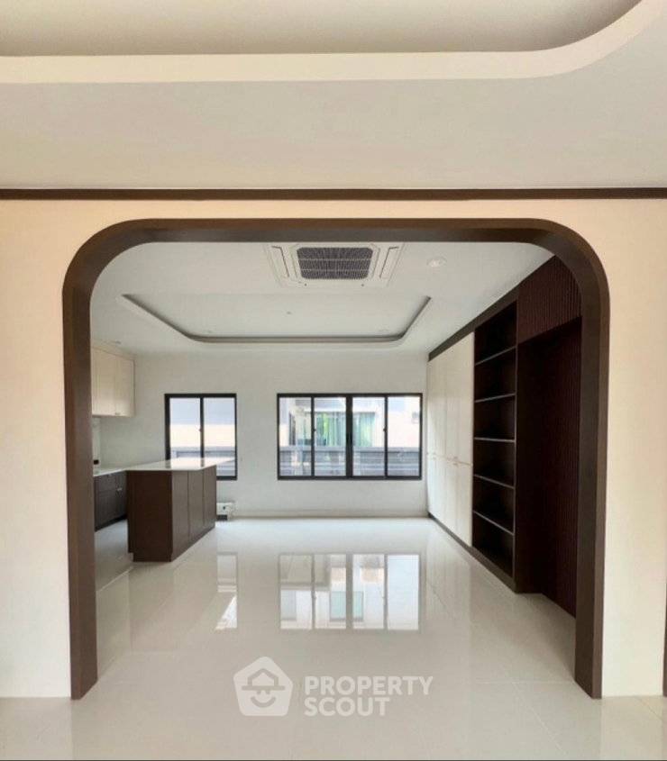 รูป บ้าน 4-ห้องนอน ที่ เศรษฐสิริ ทวีวัฒนา ใน ศาลาธรรมสพน์ (ID 2810194) - รูปที่ 2/17