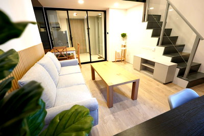 Condos for rent : Ready to move in❗️" 𝐒𝐨𝐡𝐨 𝐁𝐚𝐧𝐠𝐤𝐨𝐤 𝐑𝐚𝐭𝐜𝐡𝐚𝐝𝐚 "  Duplex 1 Bedroom, City View, Near : MRT-Huai Khwang 