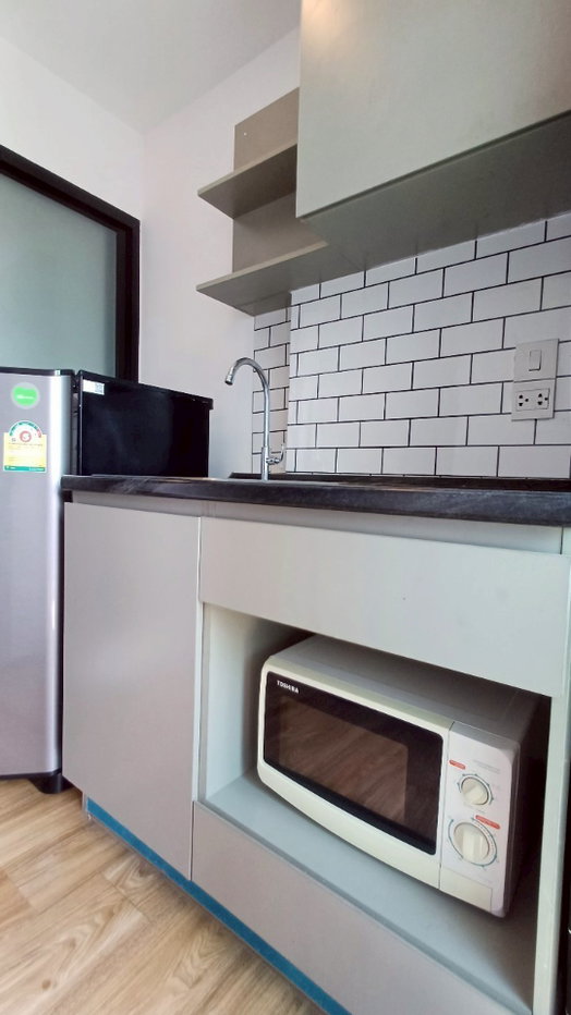 รูป รีโนเวทให้สวยมาก ชั้น 7 ห้องพิเศษวิวสระน้ำ - รูปที่ 34/46