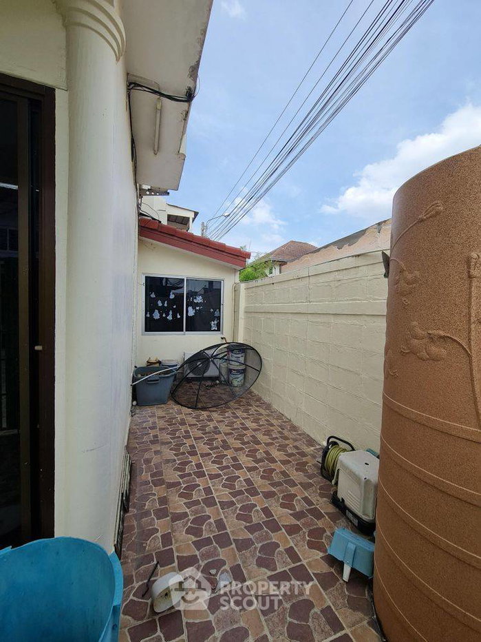 รูป ทาวน์เฮ้าส์ 3-ห้องนอน ใน จอมทอง (ID 2809865) - รูปที่ 14/15