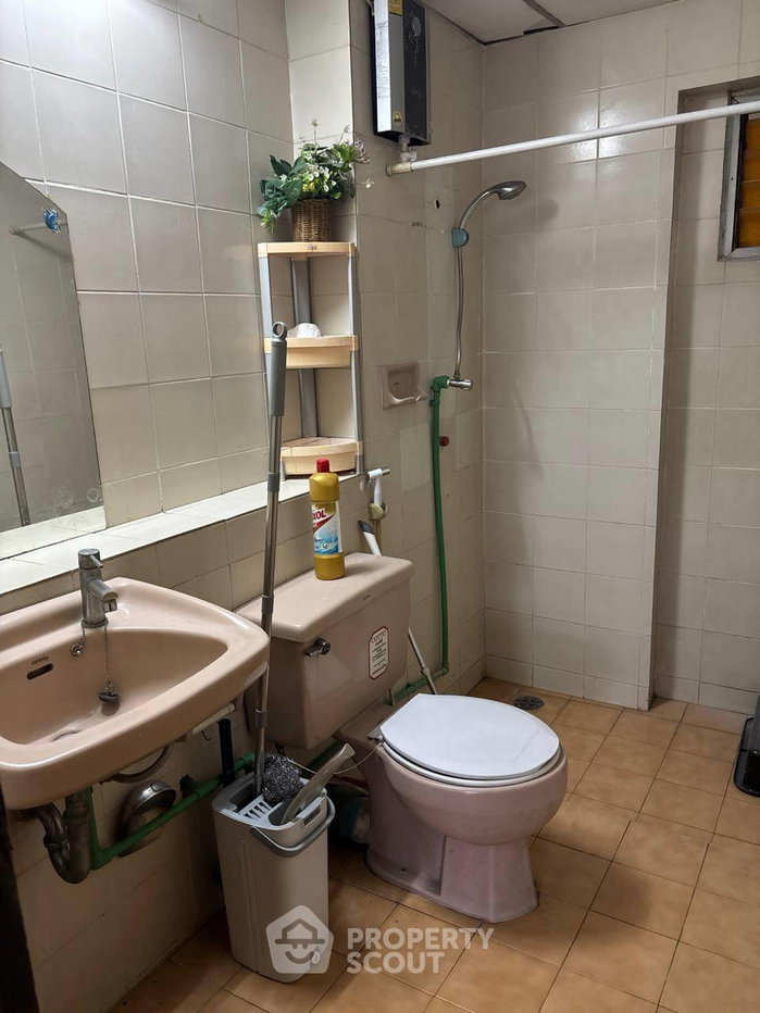 รูป คอนโด 2-ห้องนอน ที่ ทองหล่อ ทาวเวอร์ คอนโดมิเนียม ใกล้ BTS ทองหล่อ (ID 2211134) - รูปที่ 8/10