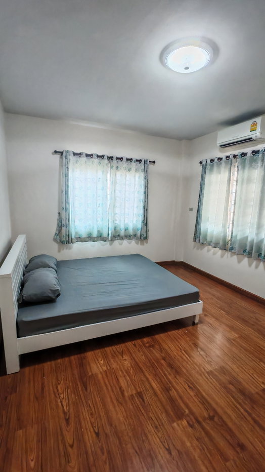 รูป บ้านเดี่ยว2ชั้น รีโนเวทใหม่กริ๊บทั้งหลัง! 52.5 ตร.ว. แถมฟรี!! เฟอร์ฯ+แอร์ 4 ตัว พร้อมเข้าอยู่! - รูปที่ 7/14