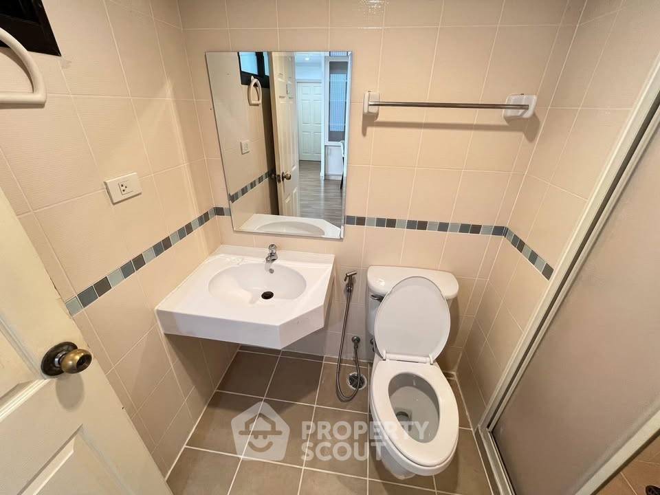 รูป คอนโด 2 ห้องนอน ชั้น 27 ขายที่ Lumpini Place Narathiwat-Chaopraya (ID 2808234) - รูปที่ 13/14