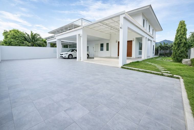 ให้เช่าบ้านเดี่ยว 4 ห้องนอน 309 ตร.ม. 103 ตร.ว. เขตบางขุนเทียน
