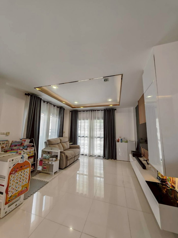 รูป ขายบ้านเดี่ยว บ้านเลขที่สวย ทำเลดี - รูปที่ 12/12