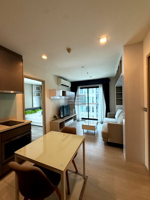 Condos for rent BTS Ekkamai : FOR RENT condo , Rhythm Sukhumvit 36-38 , BTS-Thong Lo , Phra Khanong , Khlong Toei , Bangkok , CX-17987 ✅ Live chat with us ADD LINE @connexproperty ✅